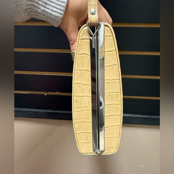 TROUVÉ Faux Croc Shoulder Bag – Beige Structured Purse - Picture 7 of 7